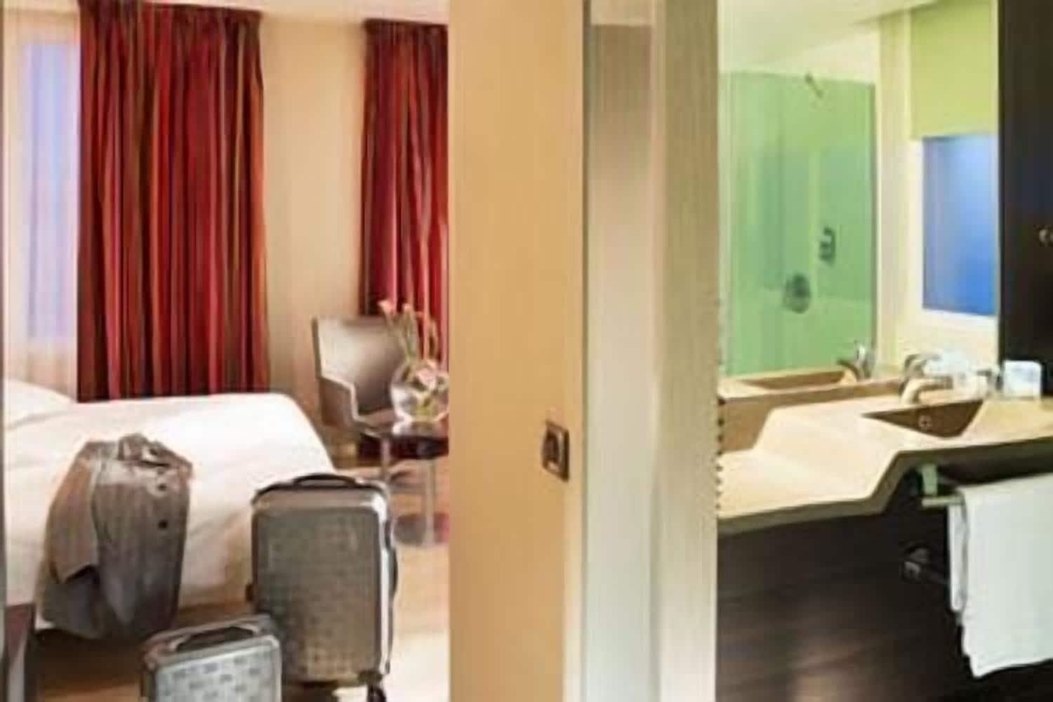 Hotel Oceania Brest Esterno foto